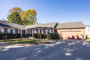 6 Lois Ln, Lexington, MA 02420 - Photo 1