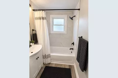 207 Overland St, Springfield, MA 01118 - Photo 20