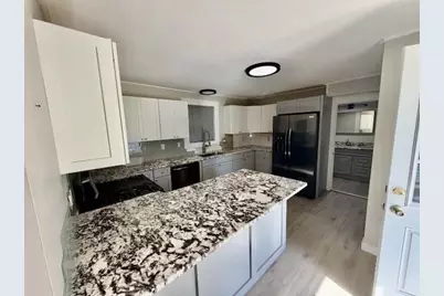 88-90 Prospect St, East Longmeadow, MA 01028 - Photo 2