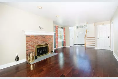 8 Logan Path, Grafton, MA 01536 - Photo 4