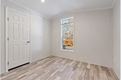 519 E. River St, Orange, MA 01364 - Photo 14