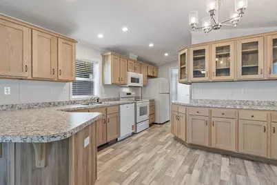 519 E. River St, Orange, MA 01364 - Photo 8
