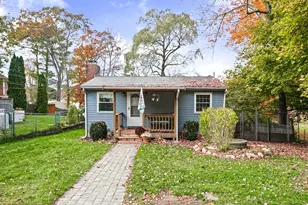 5 Lakeshore, Bellingham, MA 02019 - Photo 2