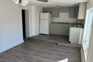 86 Pleasant St, Leominster, MA 01453 - Photo 2