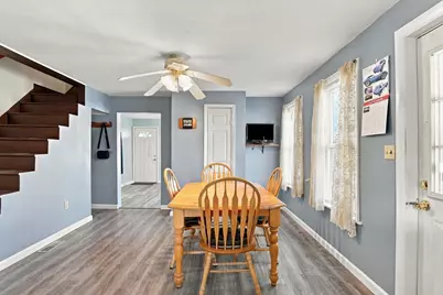31 Bunker Hill Ave, Lowell, MA 01850 - Photo 12