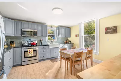 85 Franklin St #0, Boston, MA 02134 - Photo 4