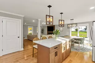 42 East St, Granby, MA 01033 - Photo 16