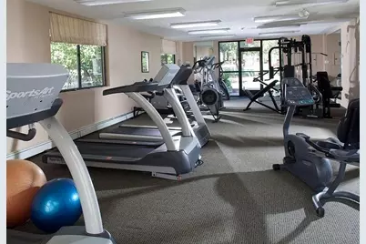 85 Commons Dr #101, Shrewsbury, MA 01545 - Photo 8