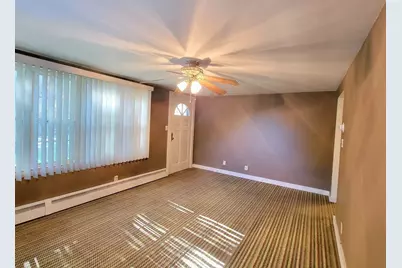 103 Elm Street, Leominster, MA 01453 - Photo 8