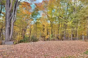 103 Elm St, Leominster, MA 01453 - Photo 30