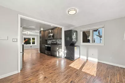 1239 Salem St, Malden, MA 02148 - Photo 10