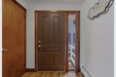 21 Beacon St, Wilmington, MA 01887 - Photo 4