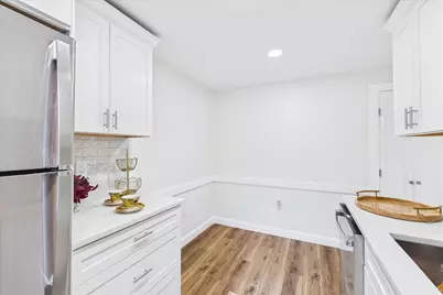 31 Montvale Avenue #11, Woburn, MA 01801 - Photo 12