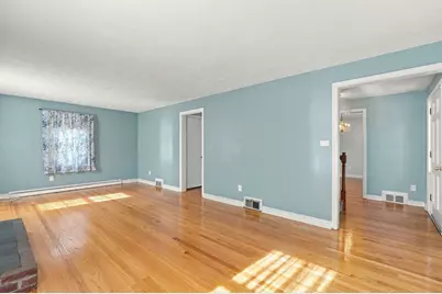 52 Dorwin Dr, West Springfield, MA 01089 - Photo 16