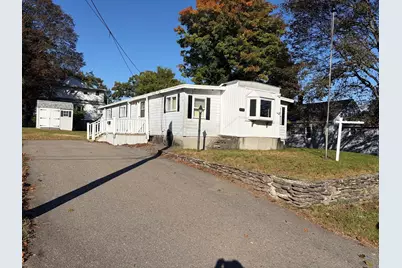 48 Phelps St, Fitchburg, MA 01420 - Photo 1