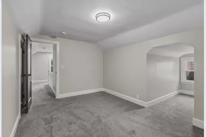841 Chicopee St, Chicopee, MA 01013 - Photo 16