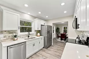 149 Carver St, Granby, MA 01033 - Photo 6