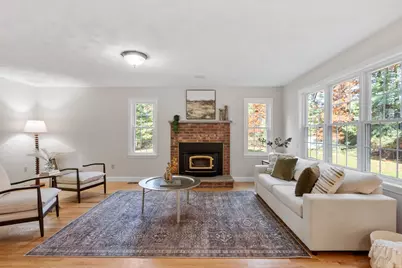 594 Boxford Street, North Andover, MA 01845 - Photo 8