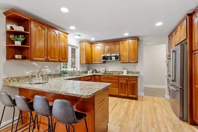 594 Boxford Street, North Andover, MA 01845 - Photo 12