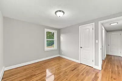 186 Sikes Ave, West Springfield, MA 01089 - Photo 12