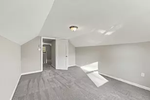186 Sikes Ave, West Springfield, MA 01089 - Photo 18