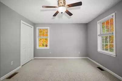 16 Wildflower Dr, Sutton, MA 01590 - Photo 16