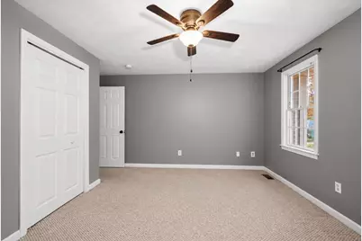16 Wildflower Dr, Sutton, MA 01590 - Photo 18