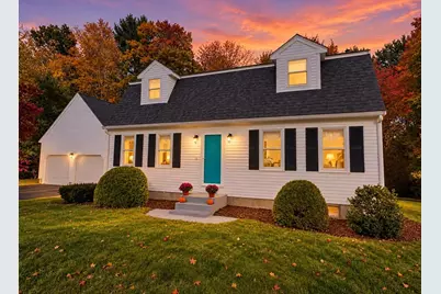 106 Shingle Mill Ln, Hanover, MA 02339 - Photo 2