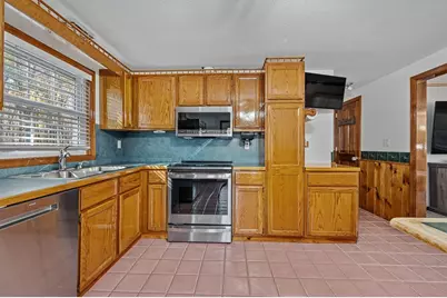 60 Main Street, Sutton, MA 01590 - Photo 16