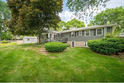 16 Greenbrook Road, Hamilton, MA 01982 - Photo 2