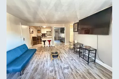 88 Beacon St #11, Lawrence, MA 01843 - Photo 4