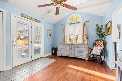 88 Elliott Dr, Lowell, MA 01852 - Photo 6
