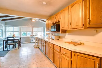 559 Chestnut St, Franklin, MA 02038 - Photo 10