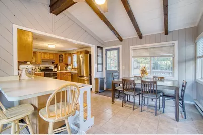 559 Chestnut St, Franklin, MA 02038 - Photo 4