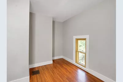 70 Buckingham St, Springfield, MA 01109 - Photo 18