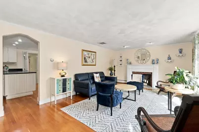 8 Walsh Ave, Stoneham, MA 02180 - Photo 10