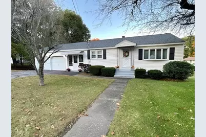 55 School St, Auburn, MA 01501 - Photo 1