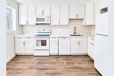 49 Phelps St #49, Marlborough, MA 01752 - Photo 4