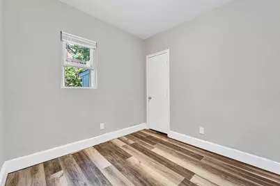 108 Marble St, Springfield, MA 01105 - Photo 6