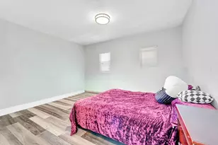 108 Marble St, Springfield, MA 01105 - Photo 10