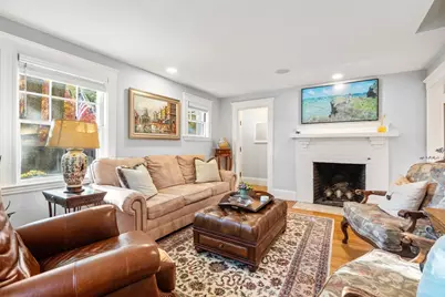 17 Hill Top Road, Wellesley, MA 02482 - Photo 10