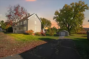 321 Bridge St, Northampton, MA 01060 - Photo 1