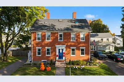 121 Sylvan St #B, Danvers, MA 01923 - Photo 2