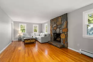 19 Bayberry Rd, Hampden, MA 01036 - Photo 16