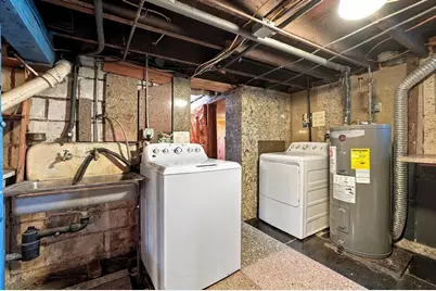 62 Lorimer St, Springfield, MA 01151 - Photo 22