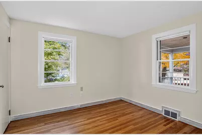 75 Lexington St, Burlington, MA 01803 - Photo 20