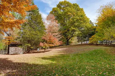 75 Lexington St, Burlington, MA 01803 - Photo 32