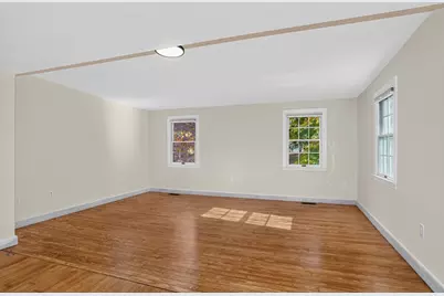 75 Lexington St, Burlington, MA 01803 - Photo 26