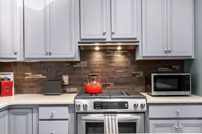 74 Country Way, Whitman, MA 02382 - Photo 8