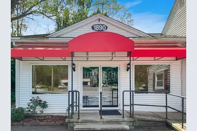 1890 Lakeview Avenue, Dracut, MA 01826 - Photo 1